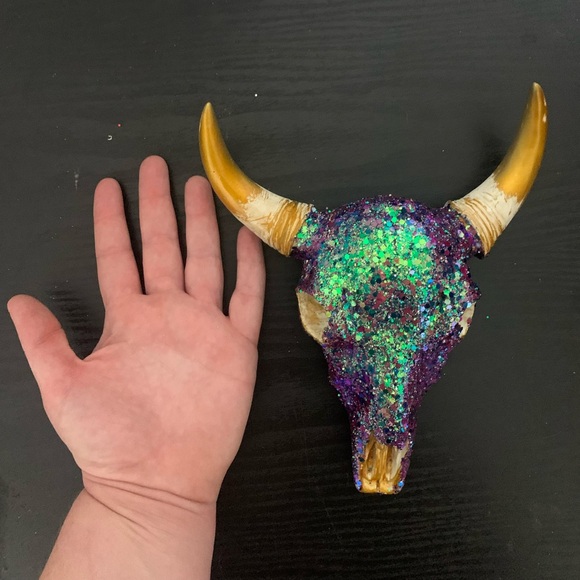 GORGEOUS GLITTERED COW SKULL - Picture 3 of 3